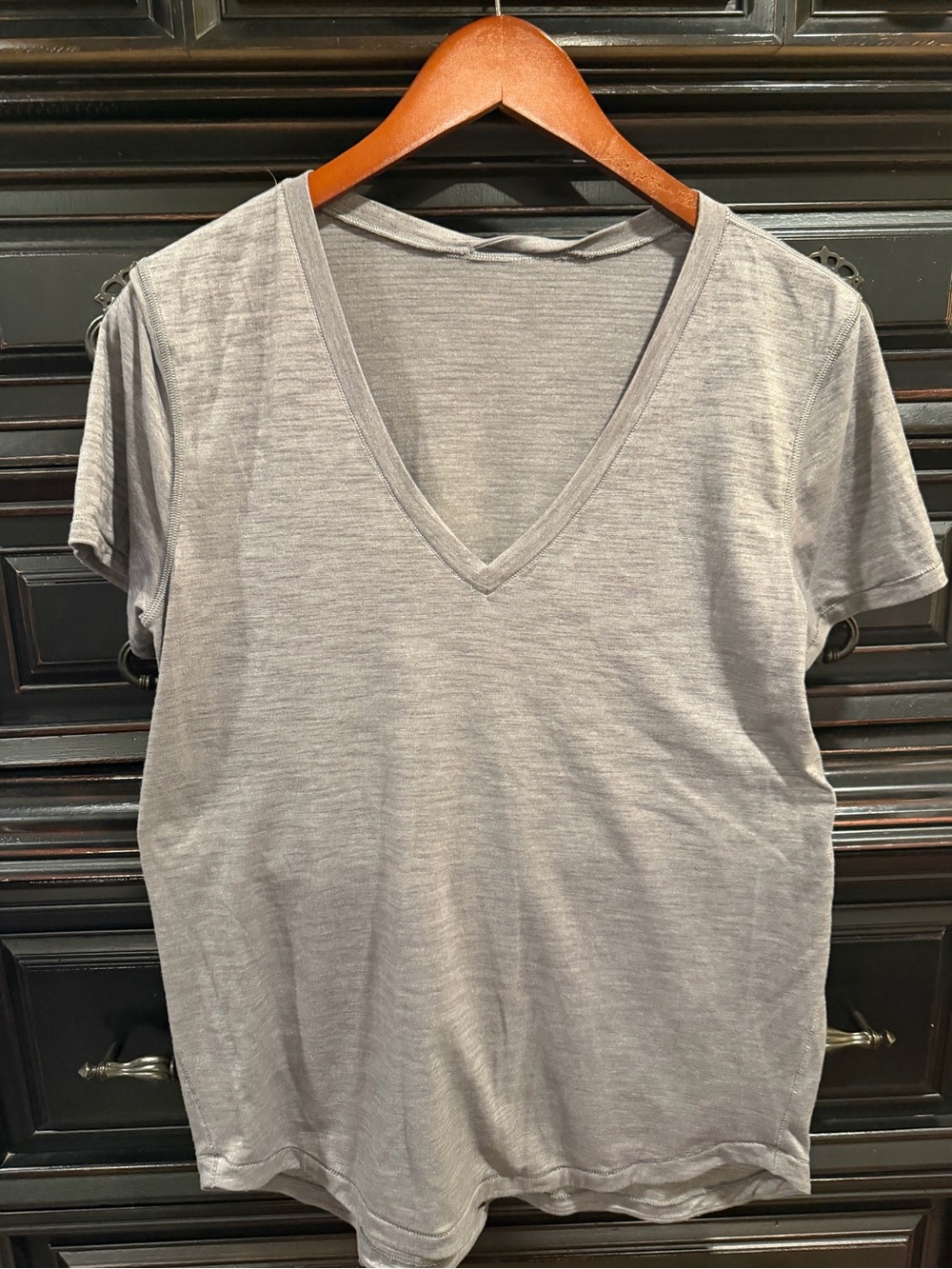 Lulu V Neck